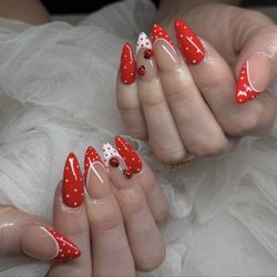 Mint Nail Lounge