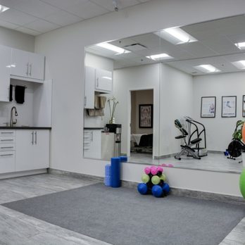 Humber Bay Physio - Exercise Room - Physical Therapy Near Me - Etobicoke, Ontario Humber Bay Physio - Exercise Room - Physical Therapy Near Me - Etobicoke, Ontario