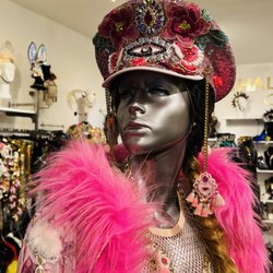 Nathalia Gaviria - Burning man hat