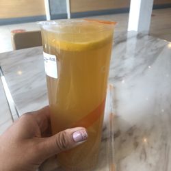 Coco Fresh Tea & Juice - Green Tea Lemonade with Sago bubbles
