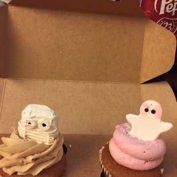 Parlour Bakery - Ta-da! - Cupcakes Near Me - Plantation, Florida Parlour Bakery - Ta-da! - Cupcakes Near Me - Plantation, Florida