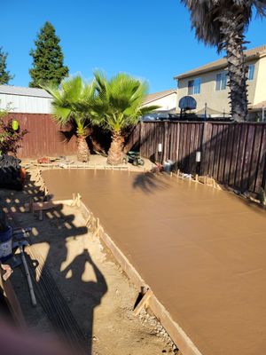 wood plank stamp concrete - Back yard patio with wood stamp pattern