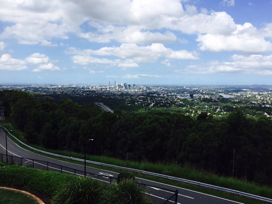 Mount Coot-Tha Summit Lookout by null