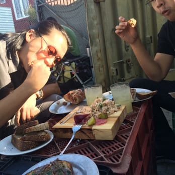 Gjusta - Chowing down al freso #lunchtime #freshbread - Bakeries Near Me - Venice, California