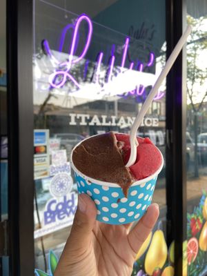 Alisha’s Treats & Eats / Little Lulus Italian Ice by null