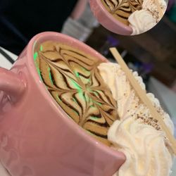 Kanela Coffee Shop