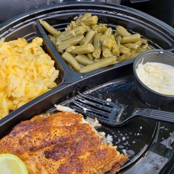 Cracker Barrel - Grilled Catfish with Hashbrown Casserole and Green Beans - American Near Me - San Marcos, Texas