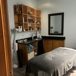 Acqua Aveda Salon and Spa