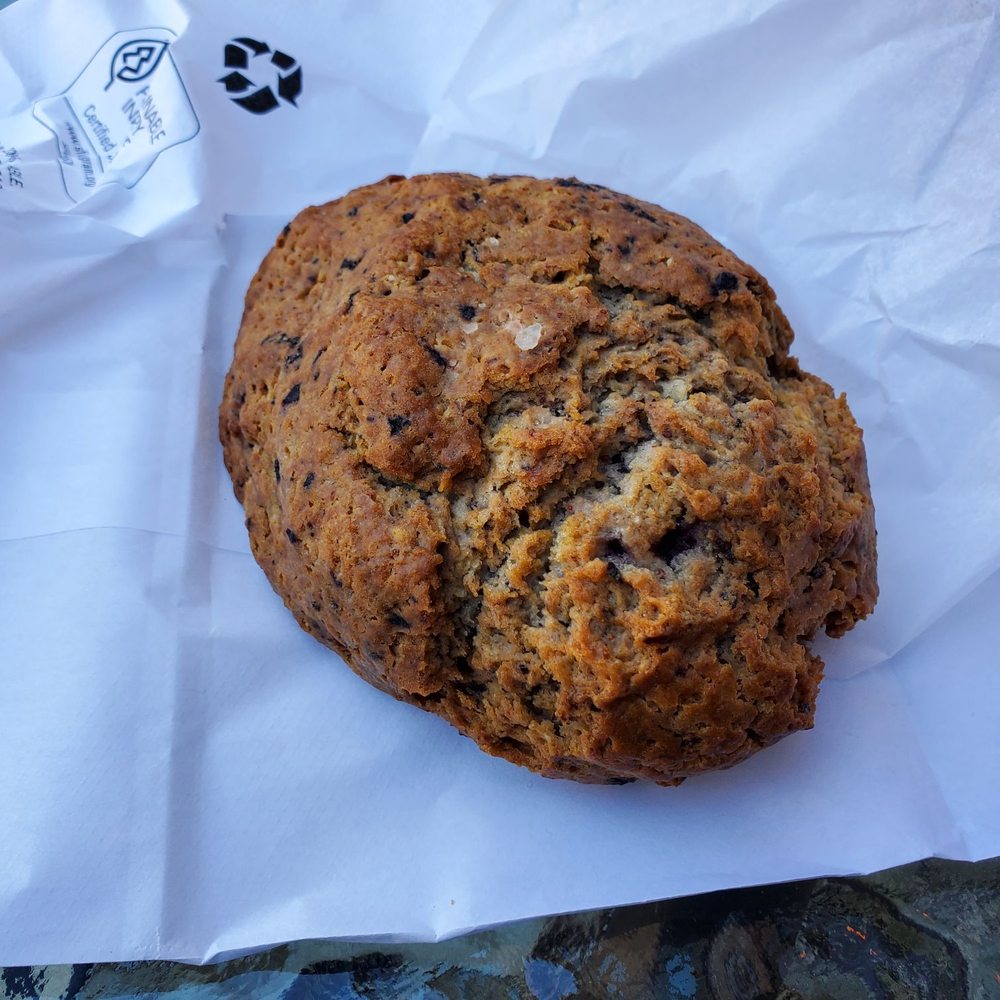 Two Hearted Queen - Blueberry and vanilla scone - Coffee & Tea Near Me - Chicago, Illinois Two Hearted Queen - Blueberry and vanilla scone - Coffee & Tea Near Me - Chicago, Illinois