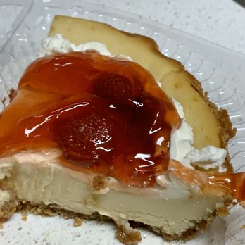 Peteet's Famous Cheesecakes - Classic Cheesecake with Strawberry Topping - Bakeries Near Me - Oak Park, Michigan