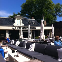 Van Heeckeren - Lekker terras hoor.