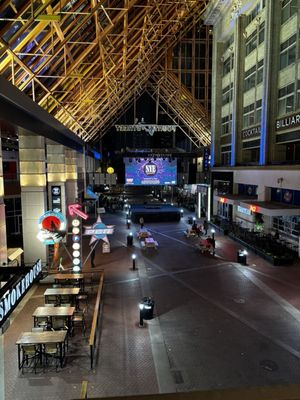 Fourth Street Live! by null