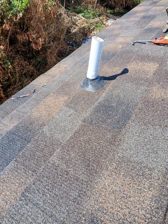 Slide of Ruiz Roofing and Remodeling