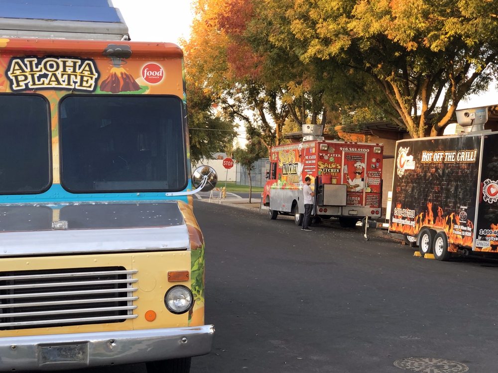 ALOHA PLATE TRUCK Updated September 2024 320 W Center St, Manteca
