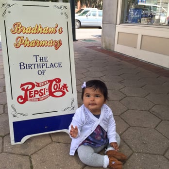 The Pepsi Store - Chloe at Pepsi Cola - Museums Near Me - New Bern, North Carolina