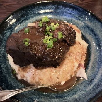 The Terrace - Braised short rib with mashed potatoes - Asian Fusion Near Me - Hanalei, Hawaii