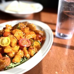 This Fried+Glazed Calamari & Cherry Tomatoes Says Summer This Fried+Glazed Calamari & Cherry Tomatoes Says Summer
