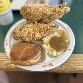 Bojangles - Bone In chicken with mashed and a Biscuit - Comfort Food Near Me - Myrtle Beach, South Carolina
