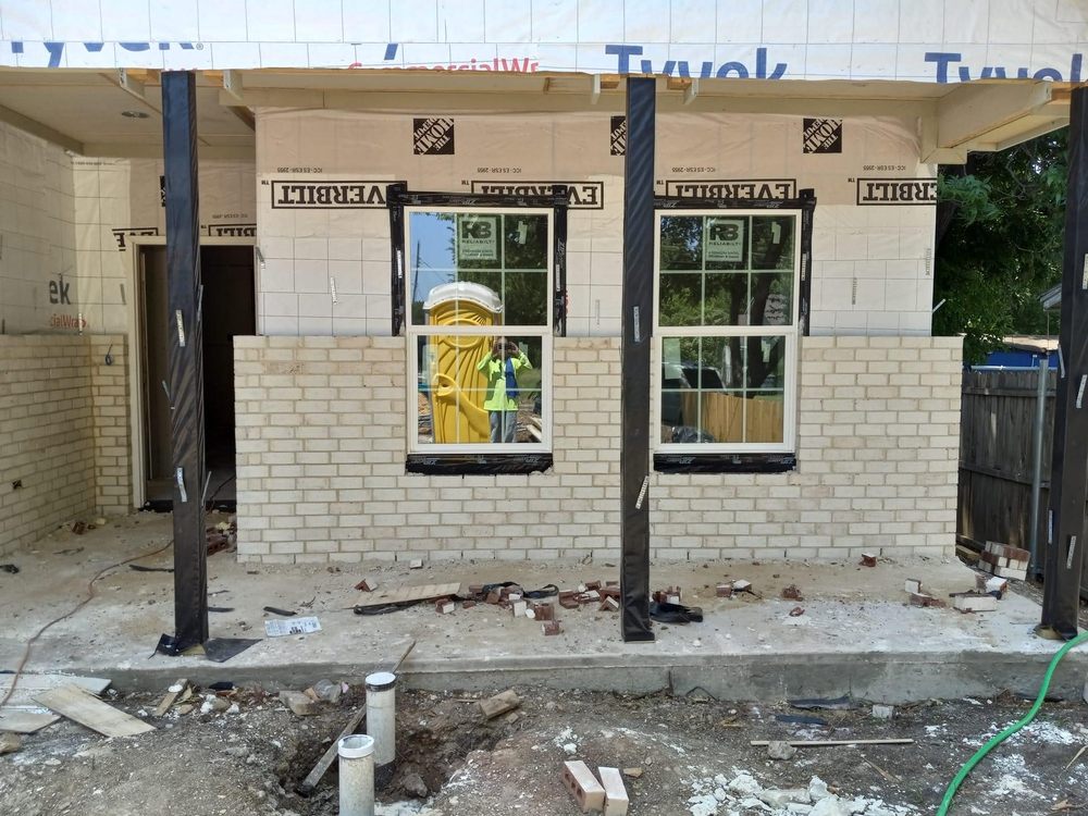 Slide of Dallas Pro Contractors