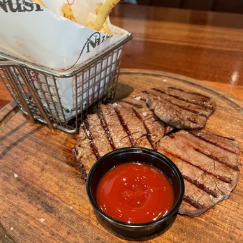 Nusr-Et Steakhouse - Steakhouses Near Me - Miami, Florida
