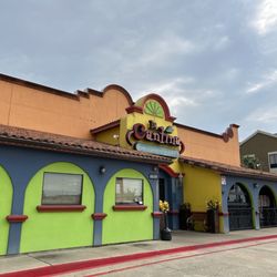 LA Cantina Mexican Grill