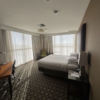Hyatt Regency Orange County - Hotels Near Me - Garden Grove, California