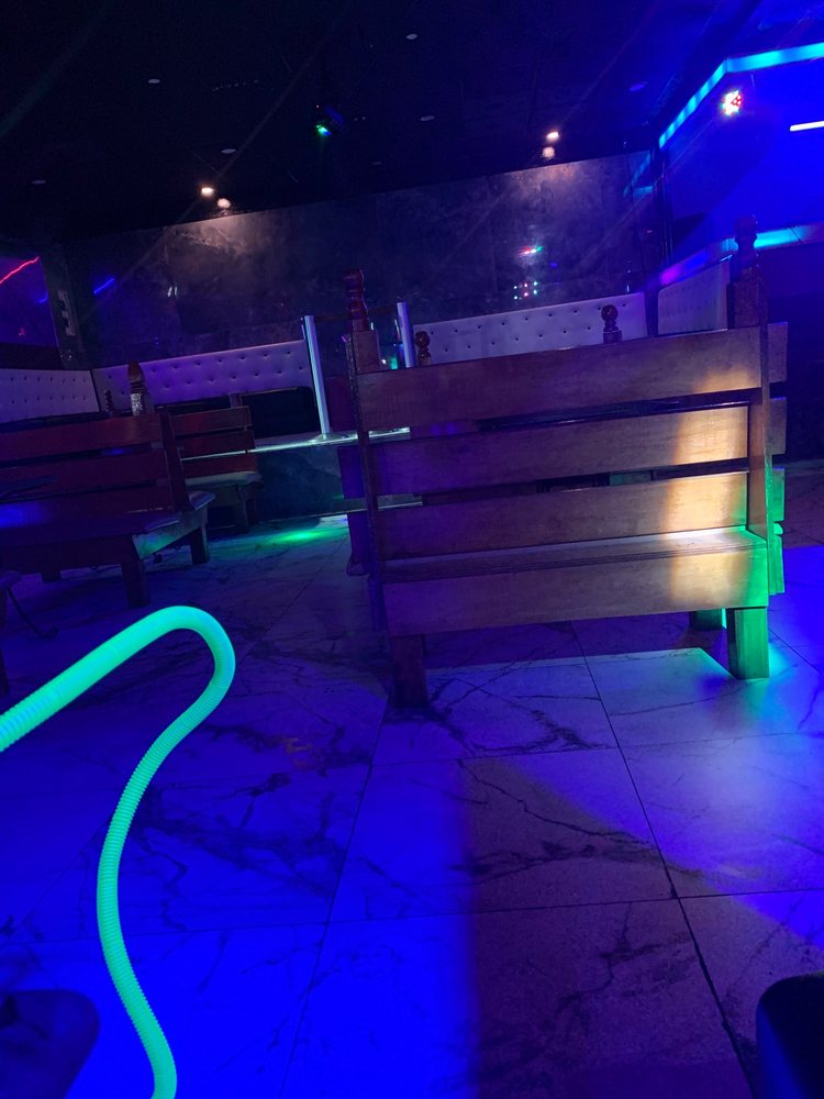 THE XHALE LOUNGE Updated August 2024 23 Photos & 22 Reviews 13990