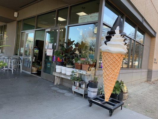 CUPERTINO LIBRARY - Updated February 2026 - 200 Photos & 233 Reviews ...