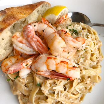 Pie + Vine - Loved their truffled Alfredo pasta with seared prawns! - Italian Near Me - Ashland, Oregon Pie + Vine - Loved their truffled Alfredo pasta with seared prawns! - Italian Near Me - Ashland, Oregon