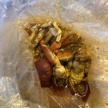 Cincy Crab - Dungeness crab boil with clams - Seafood Near Me - Springdale, Ohio