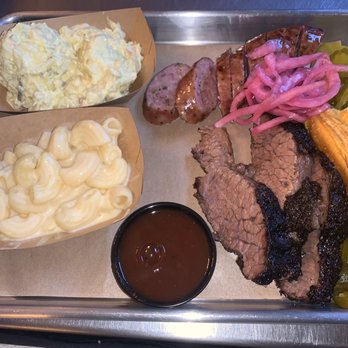 Brookstreet Bar-B-Que - 2 Meat Plate - sausage and brisket - Barbeque Near Me - Houston, Texas Brookstreet Bar-B-Que - 2 Meat Plate - sausage and brisket - Barbeque Near Me - Houston, Texas