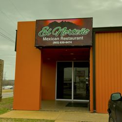 El Norteno - Exterior view