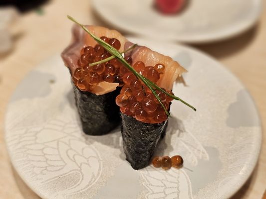 Mawaru Sushi Zanmai Tsukiji branch by null