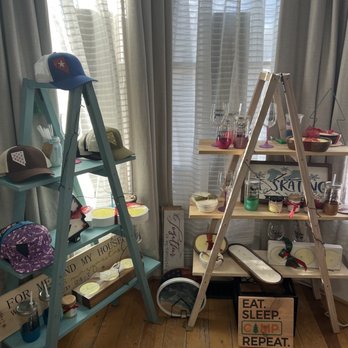 Hammer and Stain Sierra - Crafts - Art Classes Near Me - Reno, Nevada Hammer and Stain Sierra - Crafts - Art Classes Near Me - Reno, Nevada