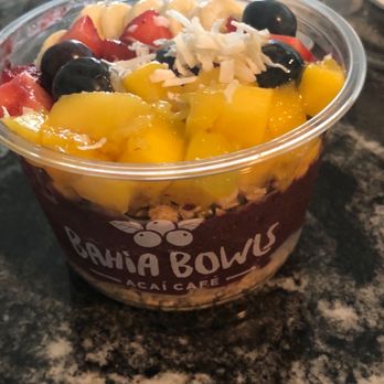 Bahia Bowls - Açaí bowl with mango - Juice Bars & Smoothies Near Me - Pembroke Pines, Florida