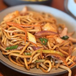 Peter Chang Gaithersburg - SHRIMP LOMEIN