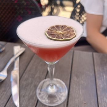 Courtyard Social - Dessert Breeze - really good, not too sweet - New American Near Me - Castle Rock, Colorado Courtyard Social - Dessert Breeze - really good, not too sweet - New American Near Me - Castle Rock, Colorado