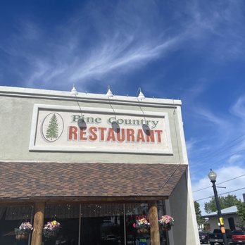 Pine Country Restaurant - Restaurant - Breakfast & Brunch Near Me - Williams, Arizona
