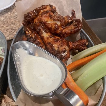 Divided Sky Tavern - Reggae Wings - American Near Me - Fair Oaks, California