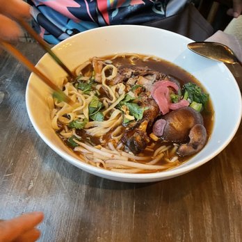 NaKorn - Braised Duck with egg noodles - Thai Near Me - Evanston, Illinois