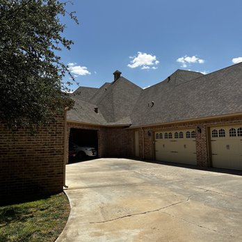 Griffin's Contracting - a driveway in front of a house - Roofing Near Me - Lubbock, Texas