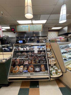 Deluxe Foods of Aptos by null