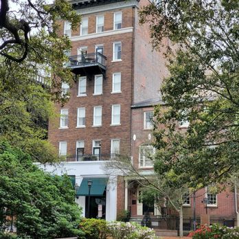 Planters Inn - Hotels Near Me - Savannah, Georgia Planters Inn - Hotels Near Me - Savannah, Georgia