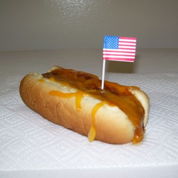 Wienerschnitzel - 100% Beef Chili Cheese Dog - Fast Food Near Me - Santa Ana, California