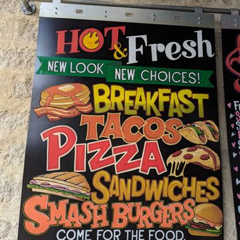 Central Market - The hot grill is great..good food at reasonable prices .eat in or to go - Grocery Near Me - Plano, Texas