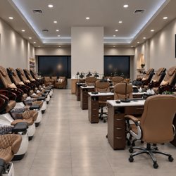 Divine Nails Spa