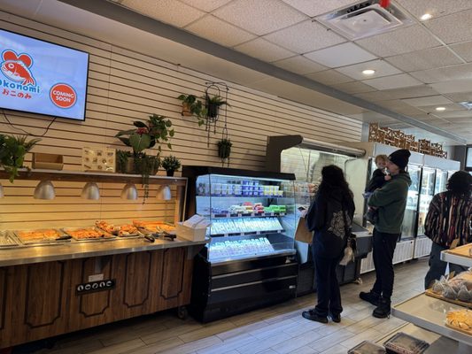 Mills Market by null