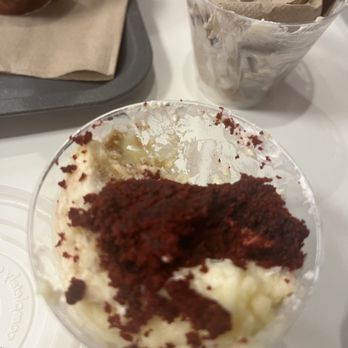 Peach Cobbler Factory - The red velvet banana pudding. That bit of red velvet cake you see is all that made it "red velvet" - Desserts Near Me - Denver, Colorado Peach Cobbler Factory - The red velvet banana pudding. That bit of red velvet cake you see is all that made it "red velvet" - Desserts Near Me - Denver, Colorado
