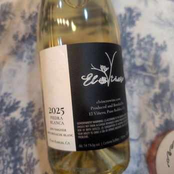 El Viñero - Pop up members release of the 2025 white - Wine Tasting Room Near Me - Orcutt, California El Viñero - Pop up members release of the 2025 white - Wine Tasting Room Near Me - Orcutt, California