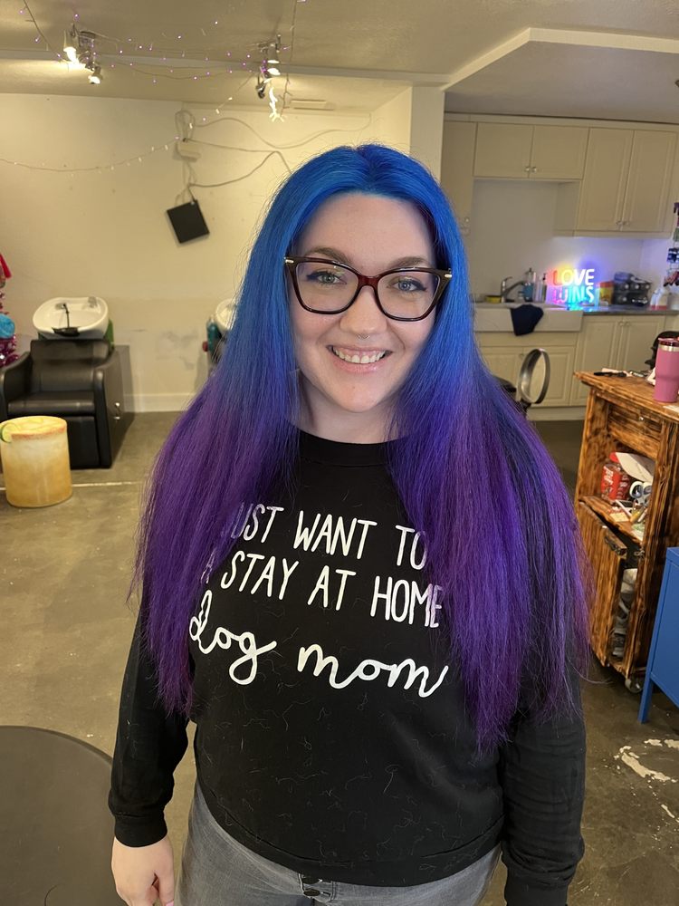 Emerald City Hair Studio Logo